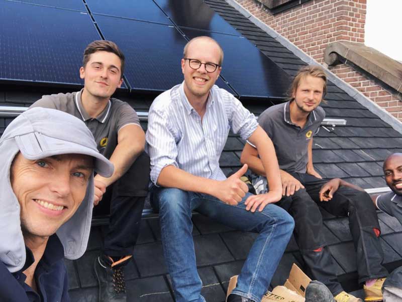 van links naar rechts: Jorrit, Javier, Herman, Tim en (half afgebroken) Filmon